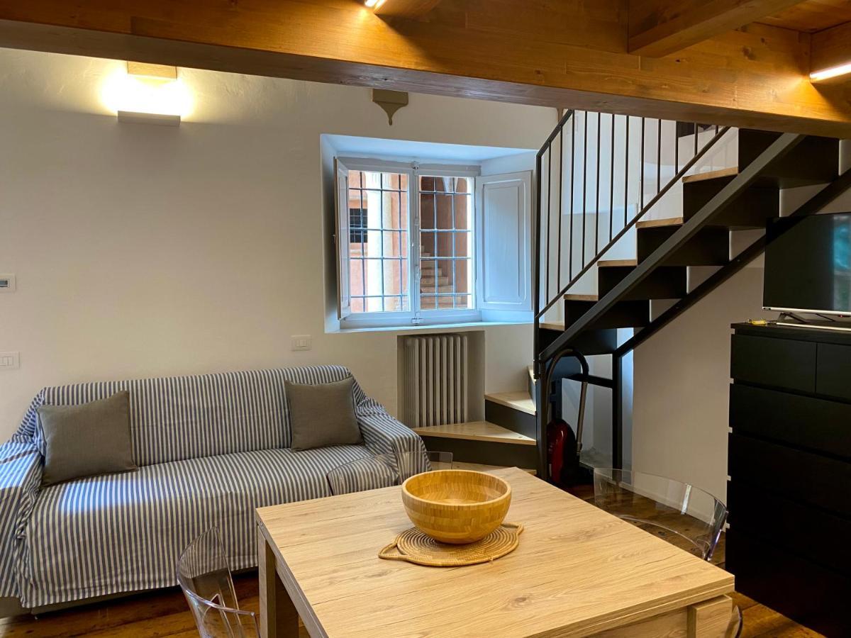 Il Cortile In Centro Apartment Pesaro Exterior photo